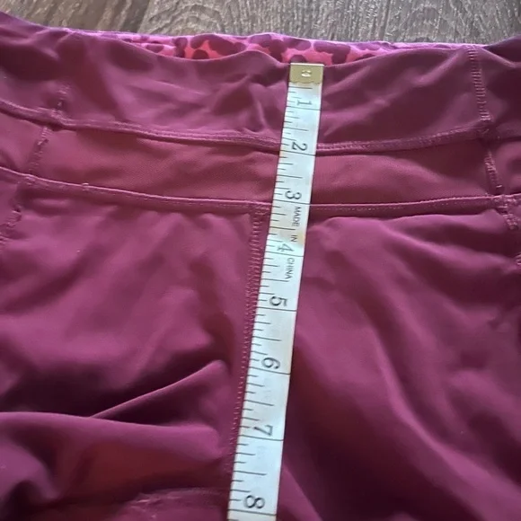 Lululemon Inspire Tight I (Mesh)
Dashing Purple size 4 - Picture 6 of 12